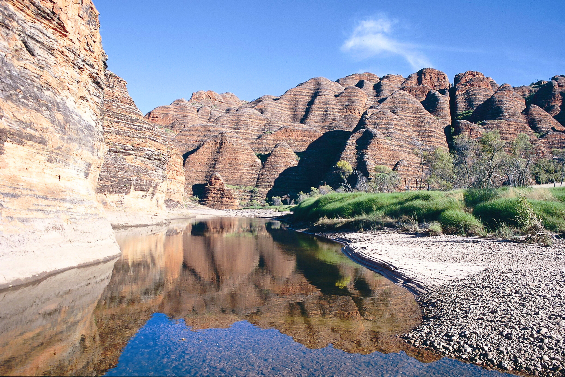 33_Purnululu_National_Park,_Western_Australia[1].webp